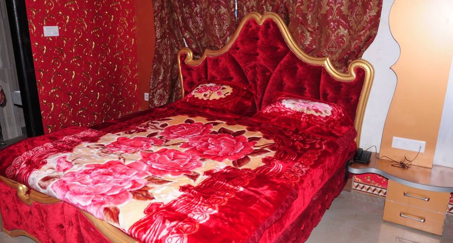 Hotel Yashika Palace, Dhar 1